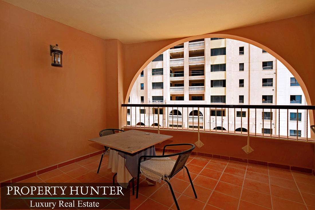 Strategically Located Apartment with Proximity to Madina Centrale