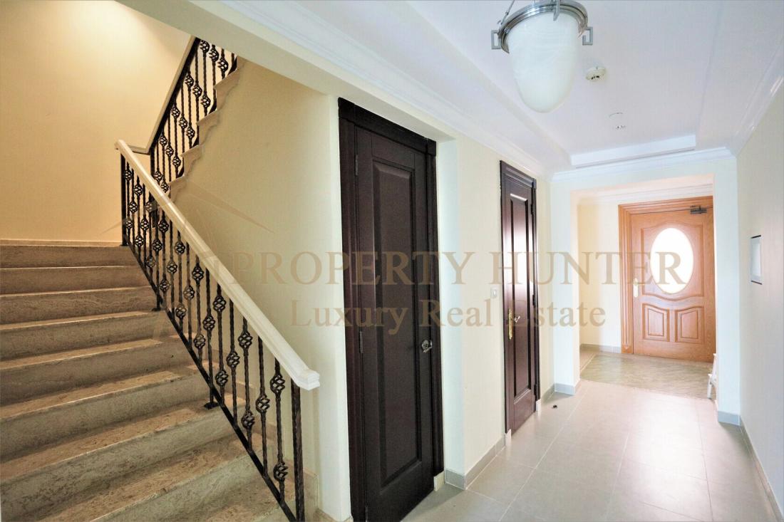  Townhouse Property For Sale in Pearl Qatar Marina View 
