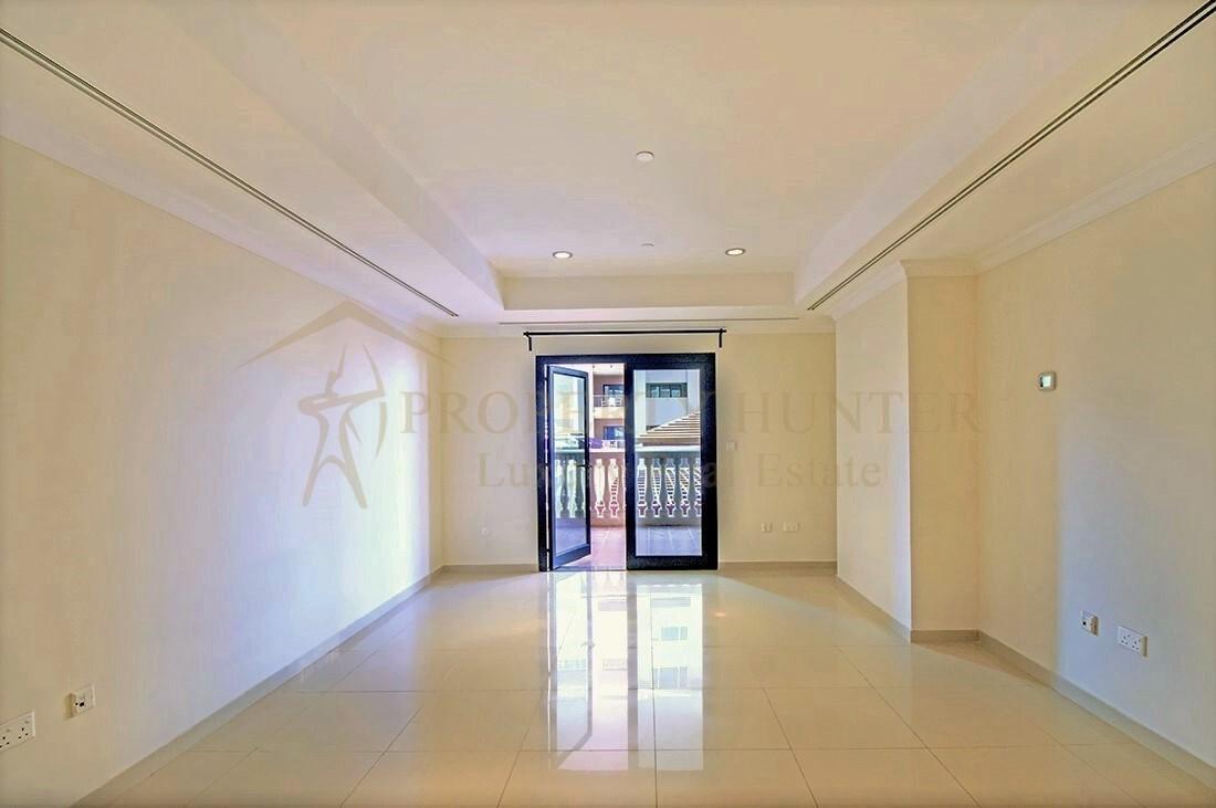 آپارتمان 2 خوابه در پرل قطر | نمای استخر