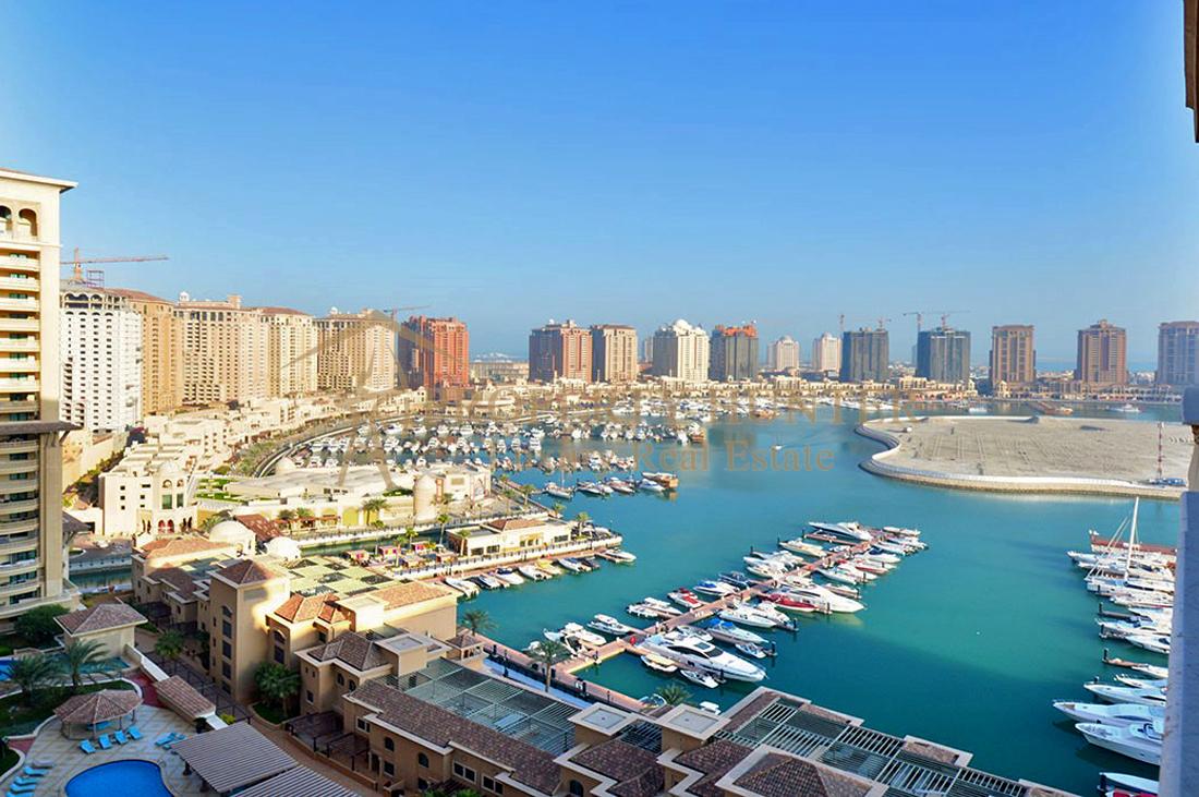 شقة 2 غرف  للبيع في اللؤلؤة قطر مع اطلالات مارينا 