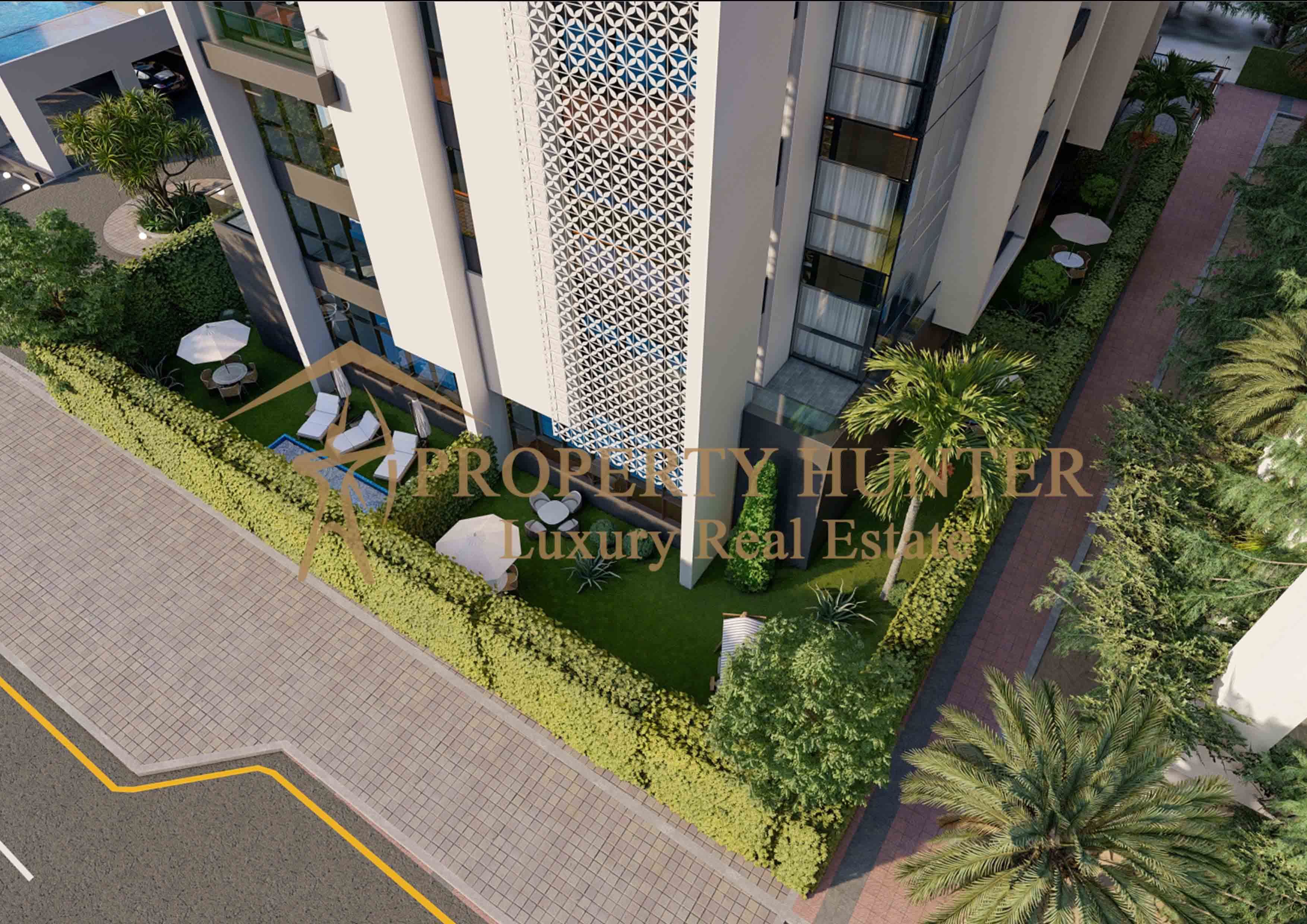 Crescent Building Apartments 